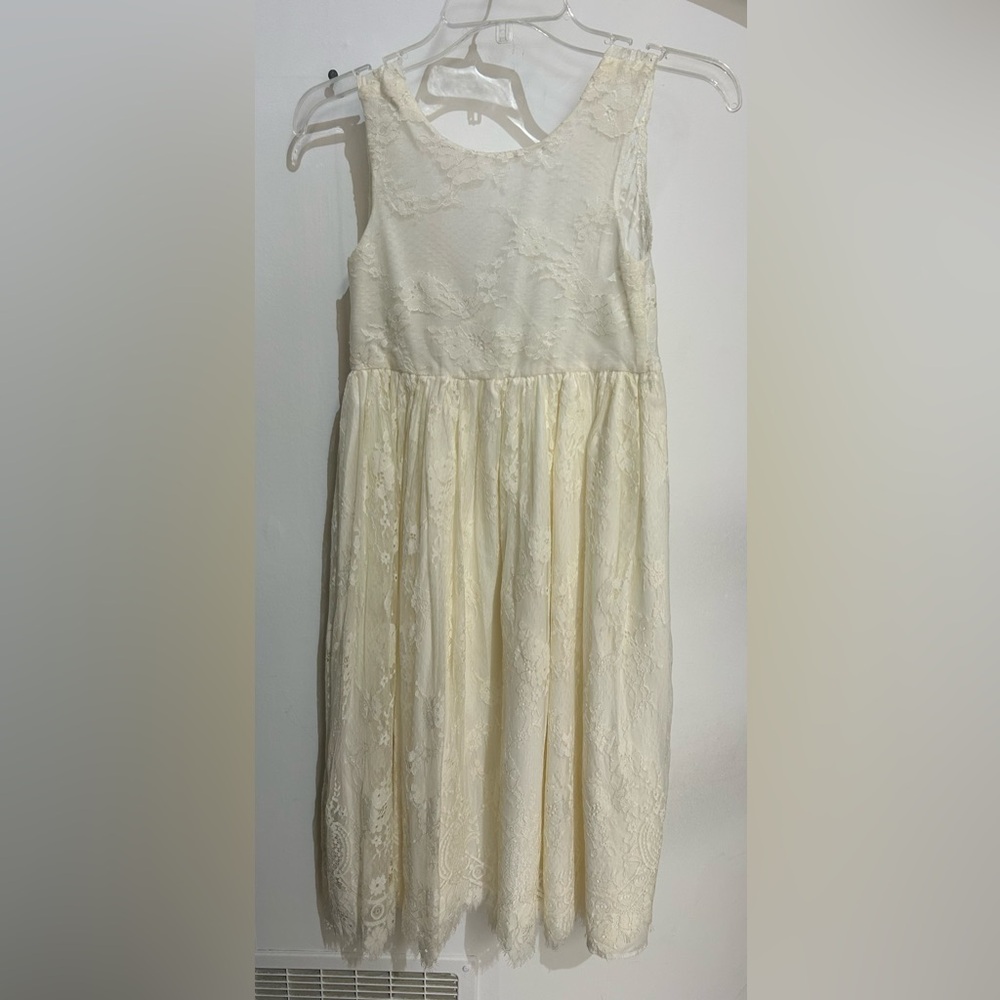 Chic Ivory Lace Dress